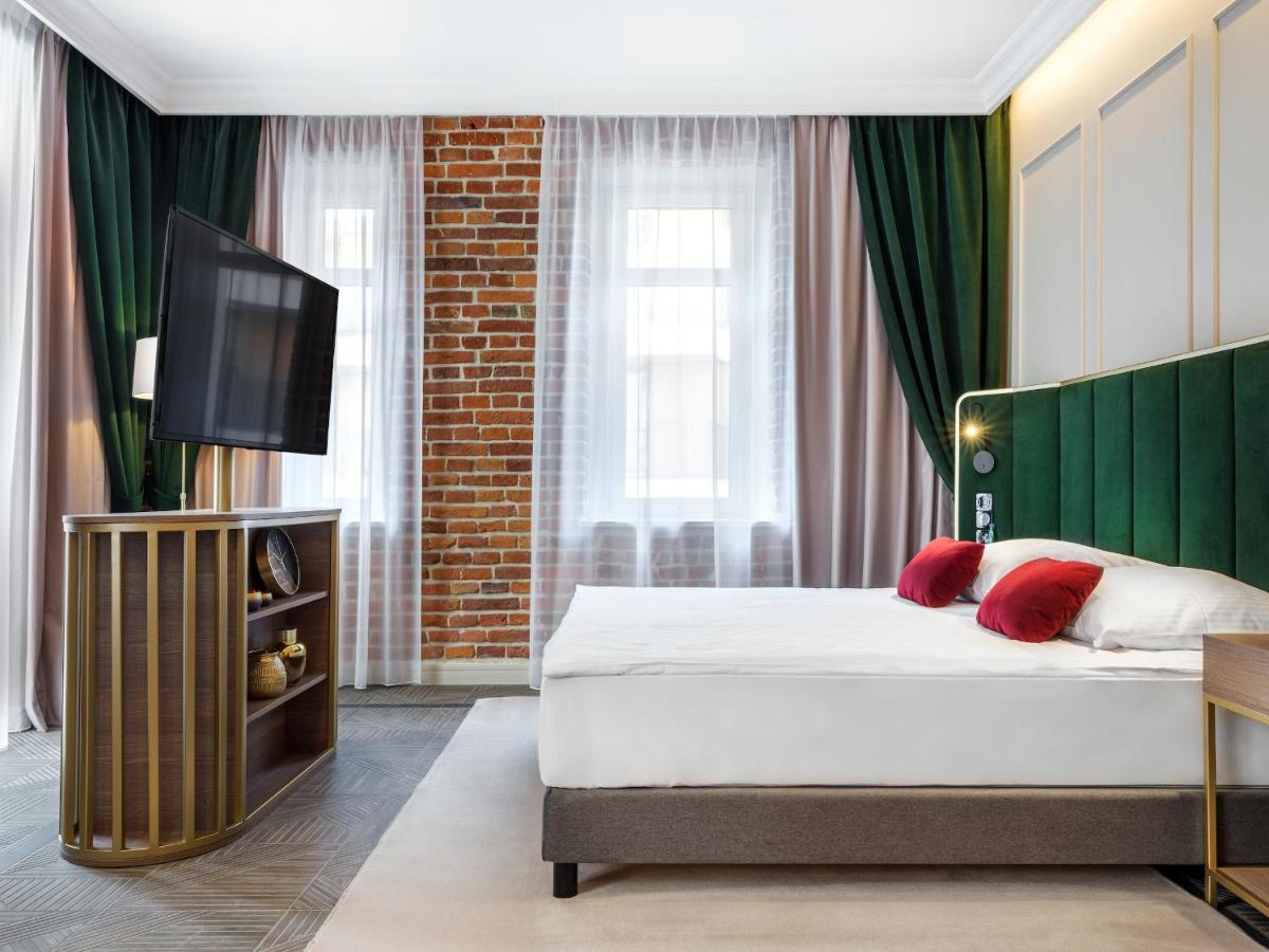 Hotel Golden Queen Cracovia Esterno foto
