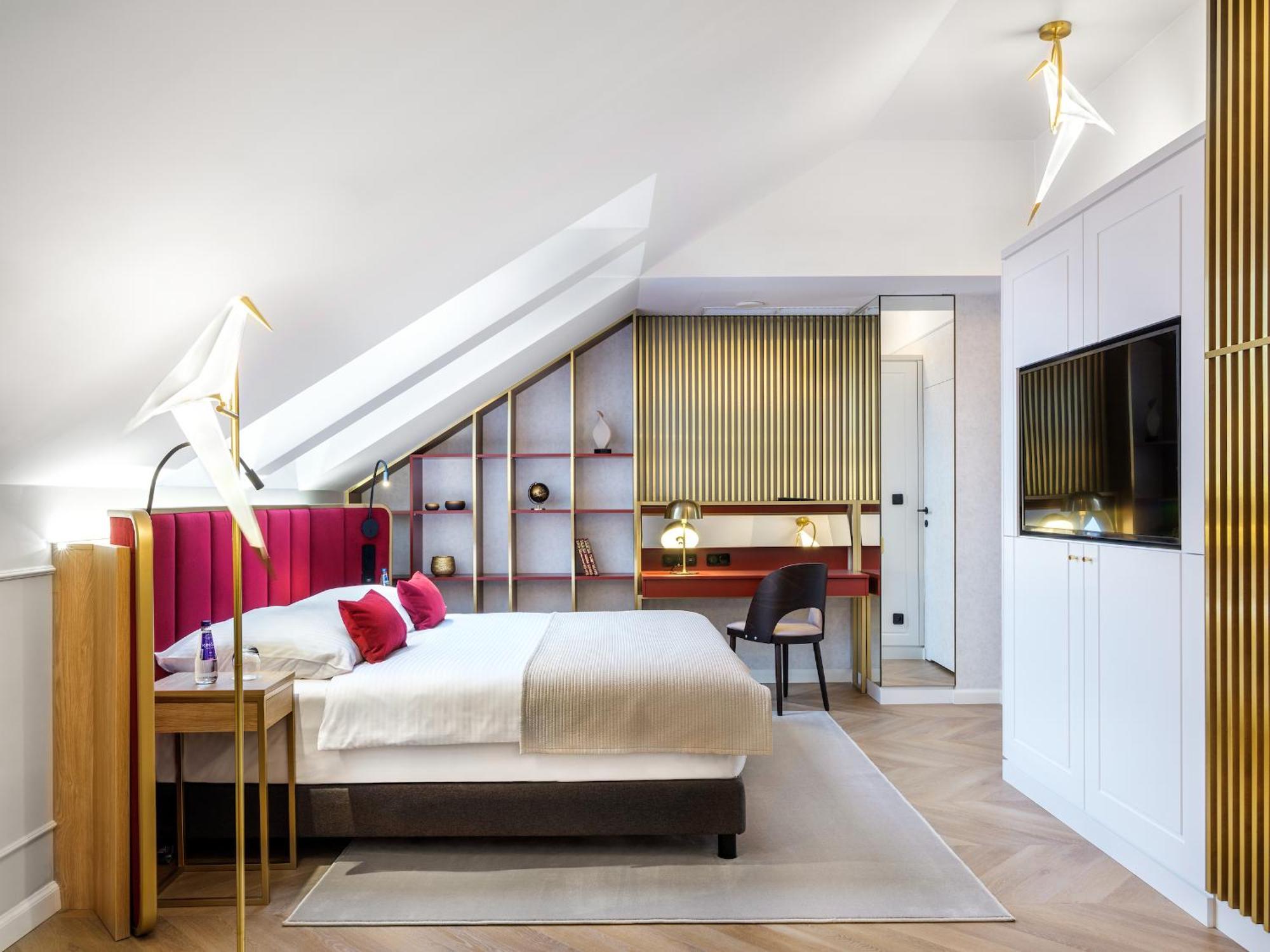 Hotel Golden Queen Cracovia Esterno foto