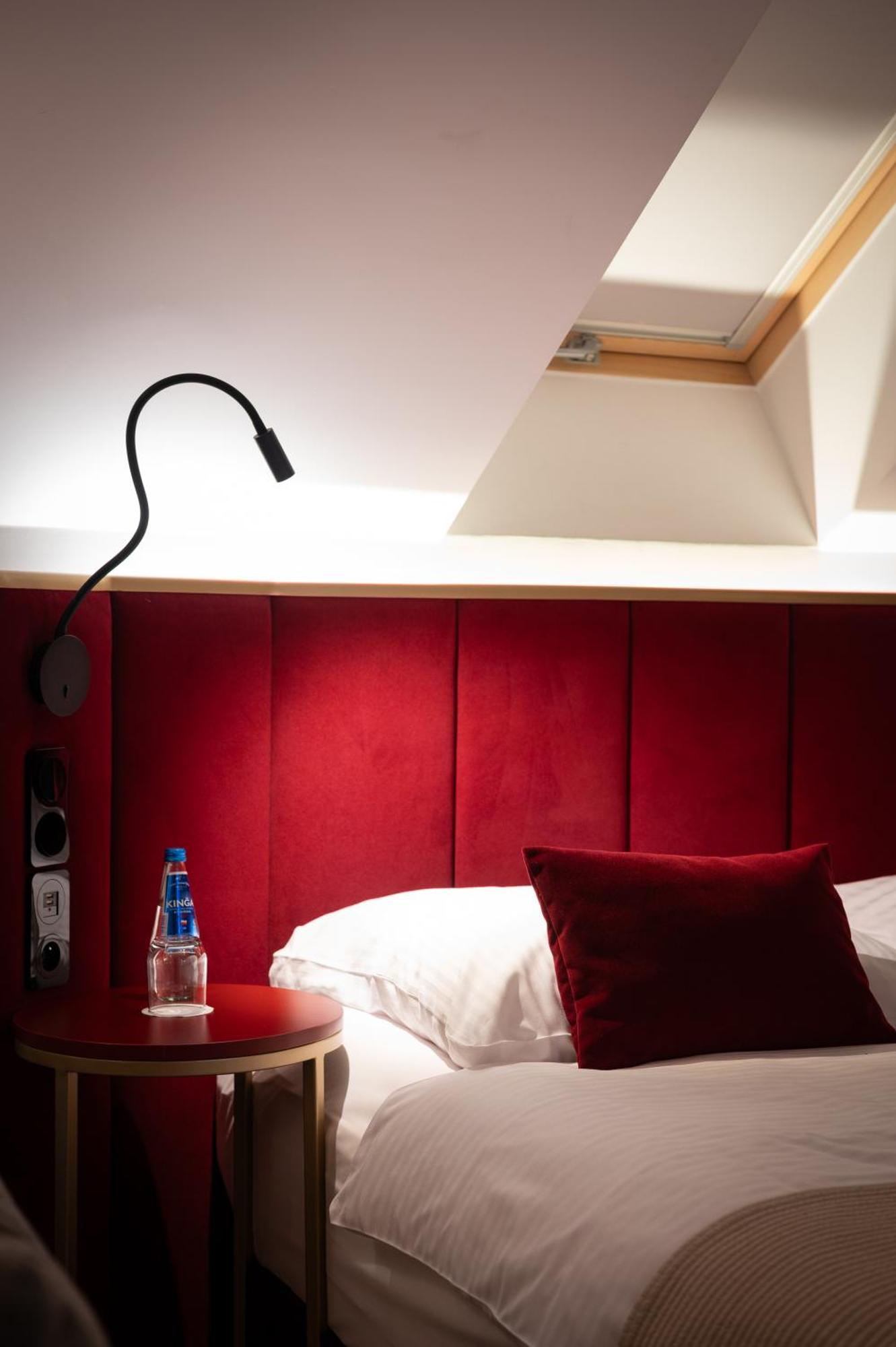 Hotel Golden Queen Cracovia Esterno foto